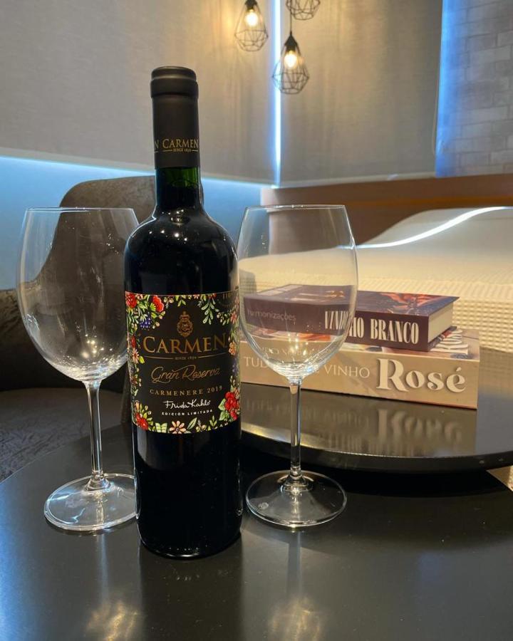 Apartamento Tematico Luxo Mundo Do Vinho! เบงโต กองซัลเวส ภายนอก รูปภาพ